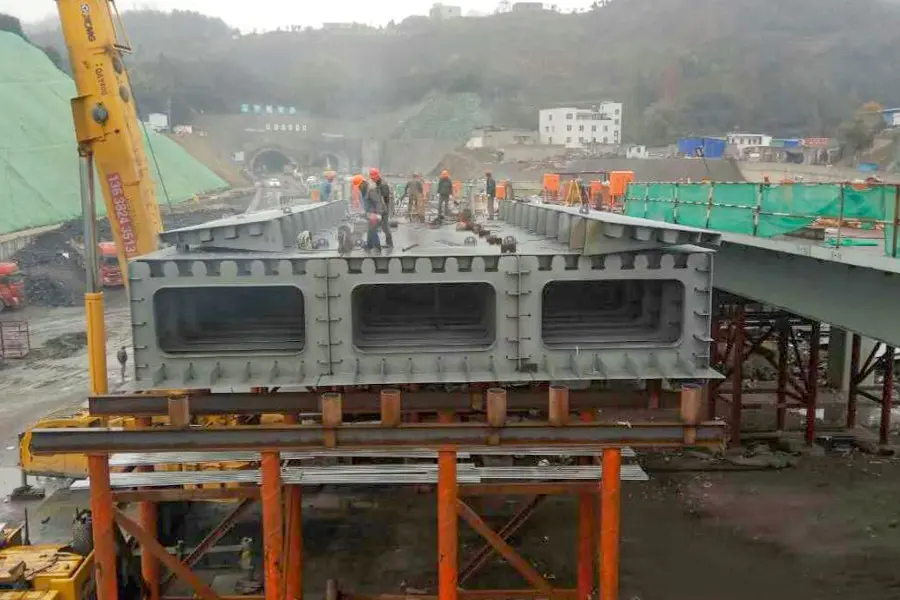 Fengxin Express Line Steel Box Girder Case Study